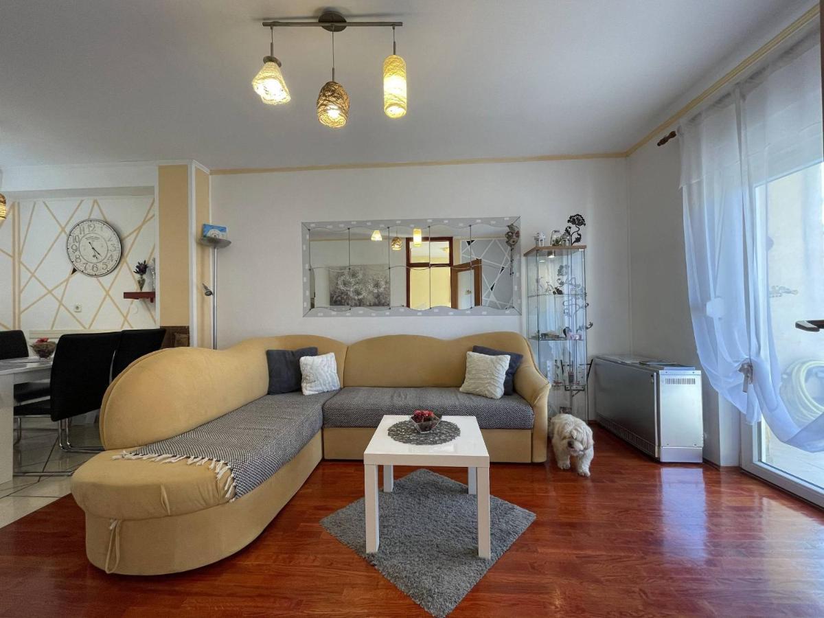 Apartment Malu Pula Extérieur photo