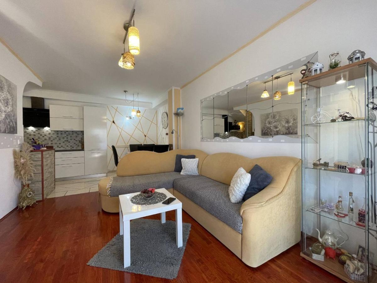 Apartment Malu Pula Extérieur photo